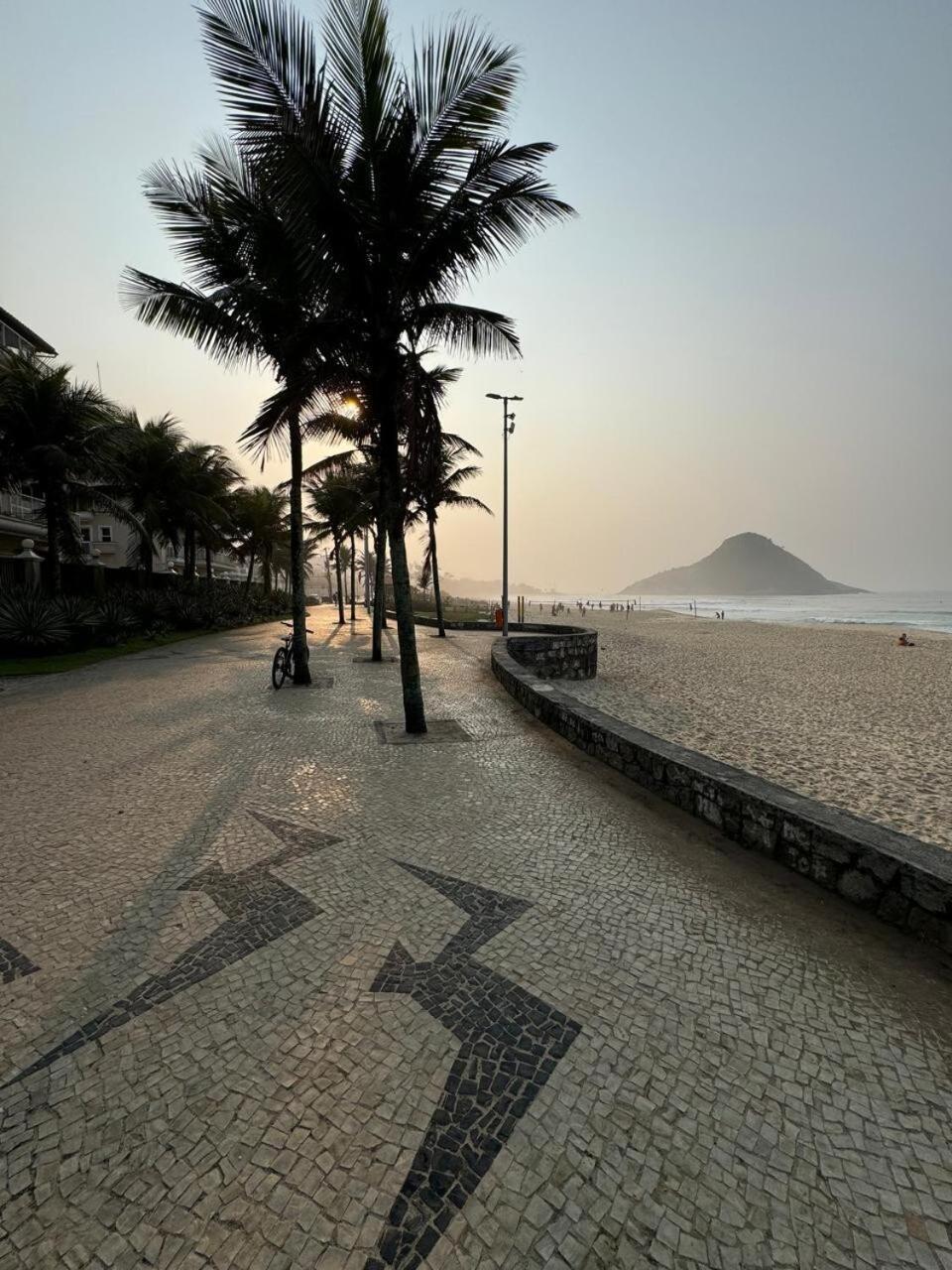 Apartamento Recreio, Pe Na Areia, Lindo E Aconchegante *